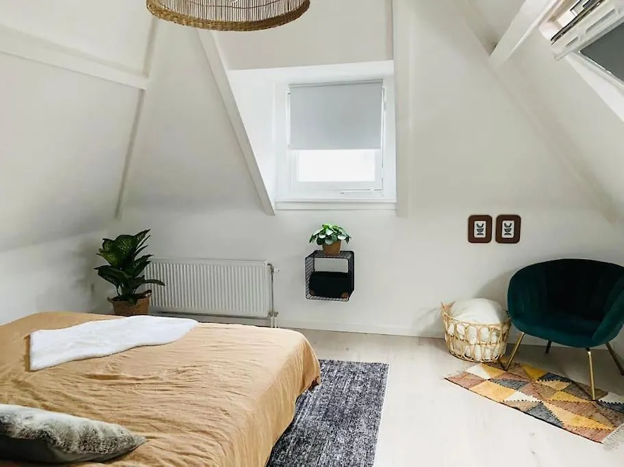Apartment M Adam III Rotterdam 0*,  Hollanda