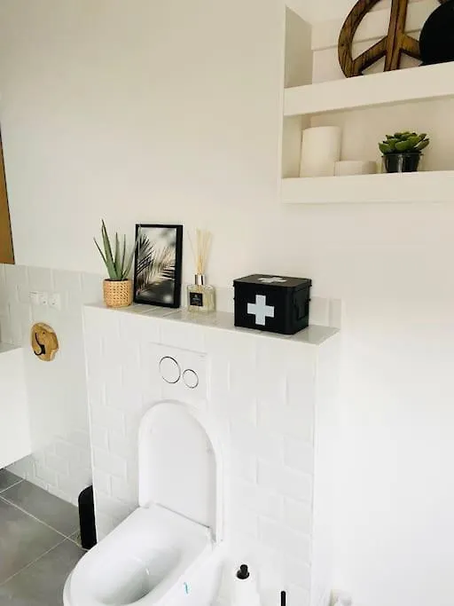 Apartment M Adam III Rotterdam