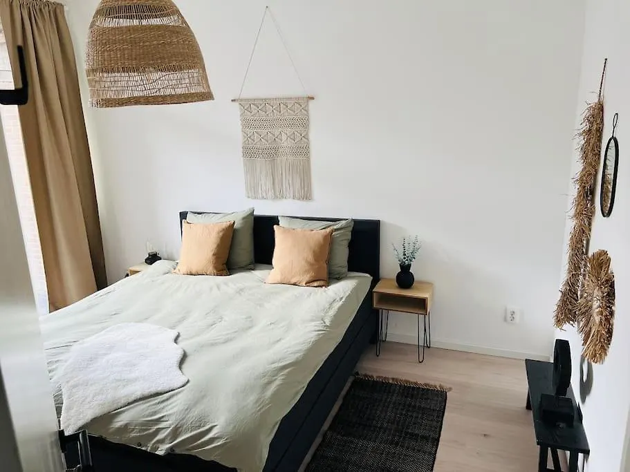 Apartment M Adam III Rotterdam Hollanda