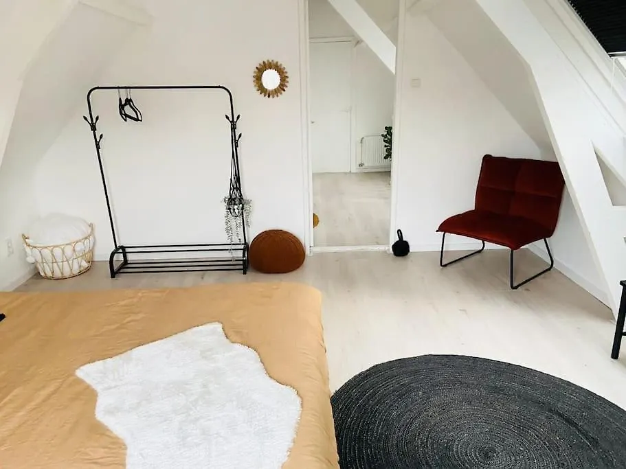 Apartment M Adam III Rotterdam Hollanda
