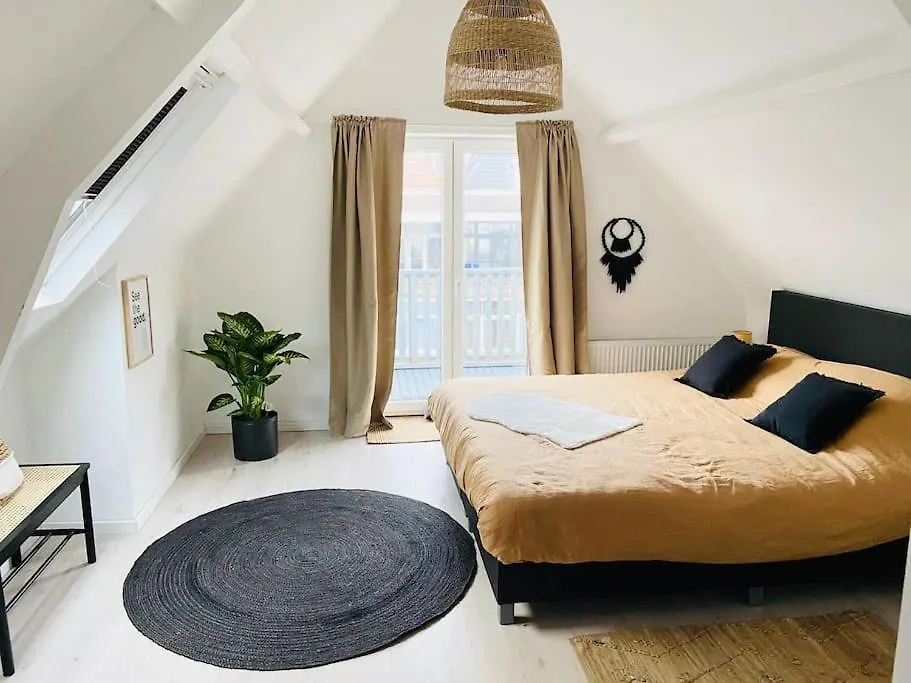 Apartment M Adam III Rotterdam Hollanda