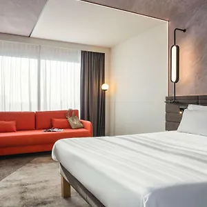 4* Otel Novotel Brainpark